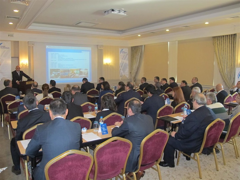 Assan Alüminyum, yetkili satıcılarıyla yeni yılı karsıladı.